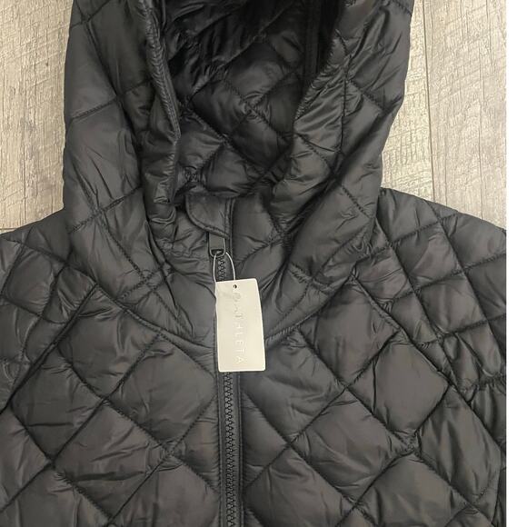 ATHLETA WOMEN'S WHISPER FEATHERLESS PUFFER PARKA - Picture 3 of 9